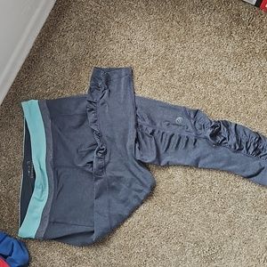 Capri length workout leggings